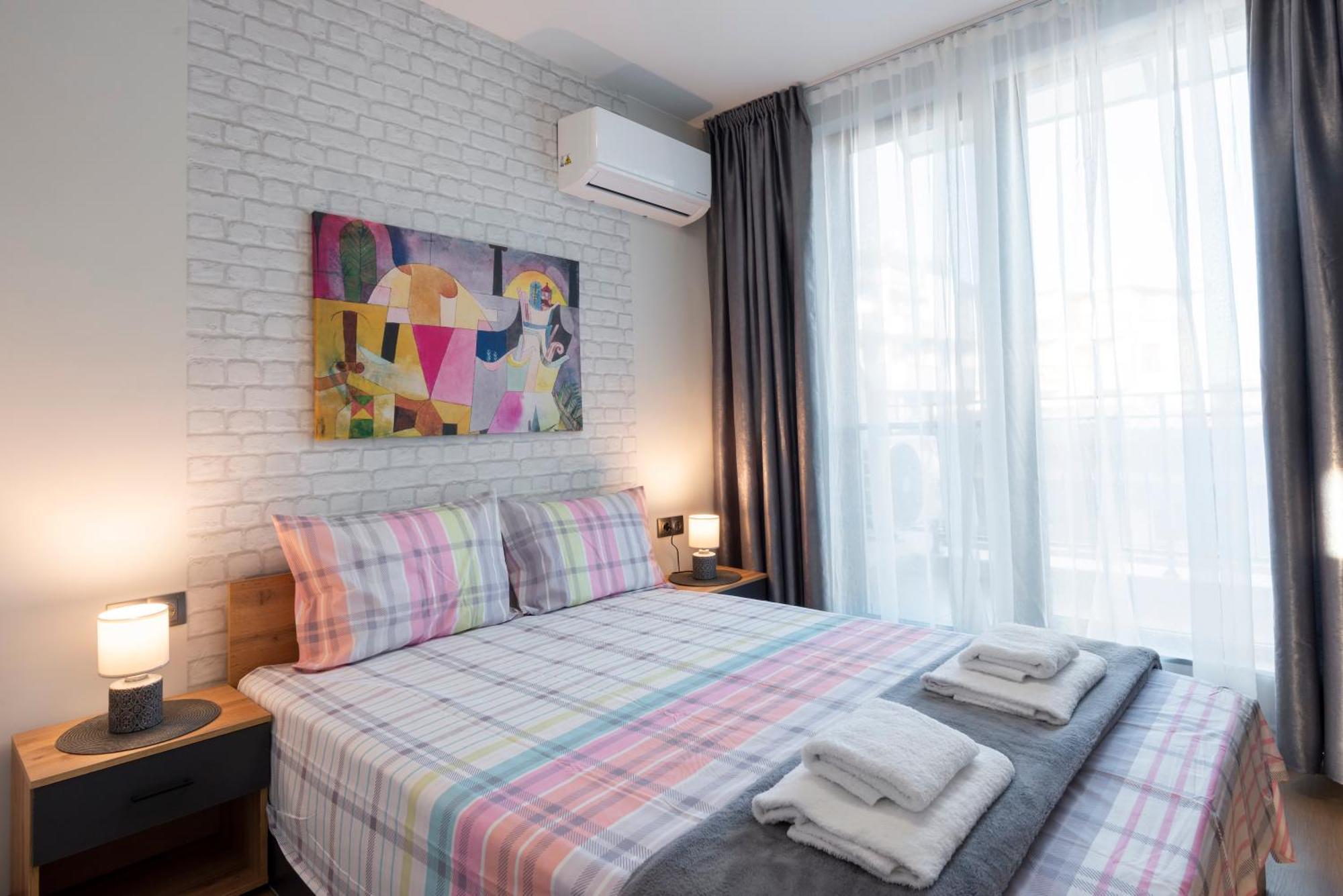 Best Guest 2 Apartments Plovdiv Exterior photo